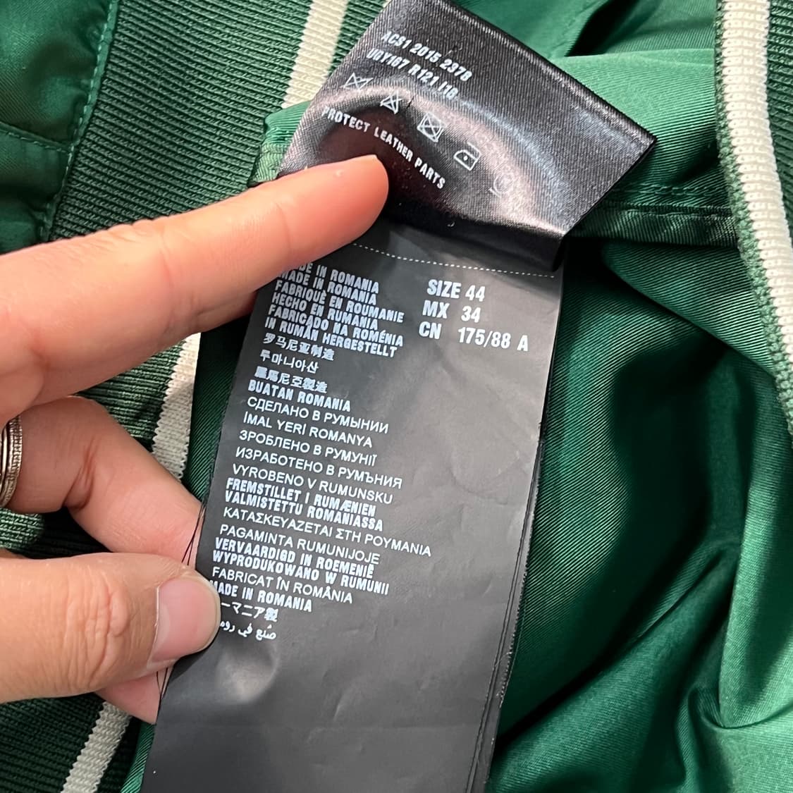 [90-95] 프라다 자켓 상품이미지7