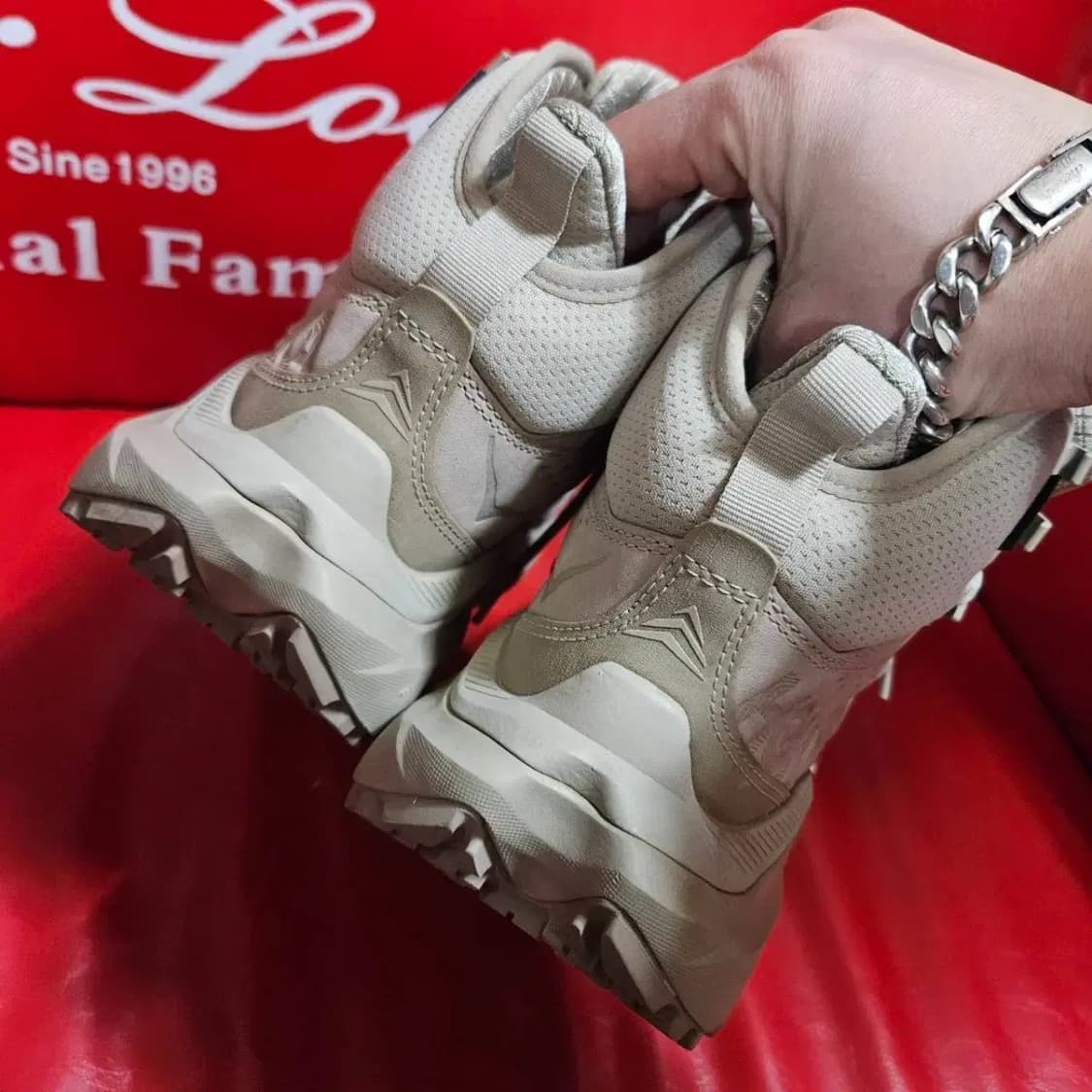 호카(HOKA) 카하2 고어텍스 비블람 부츠 255size 상품이미지7