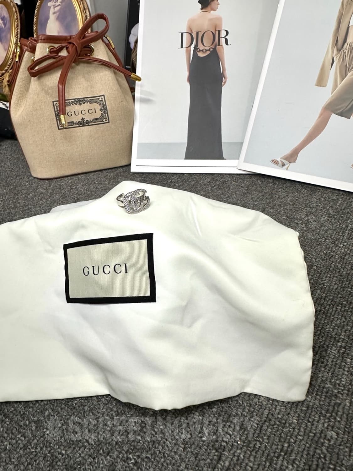 구찌 이니셜 반지 실버 상품이미지2