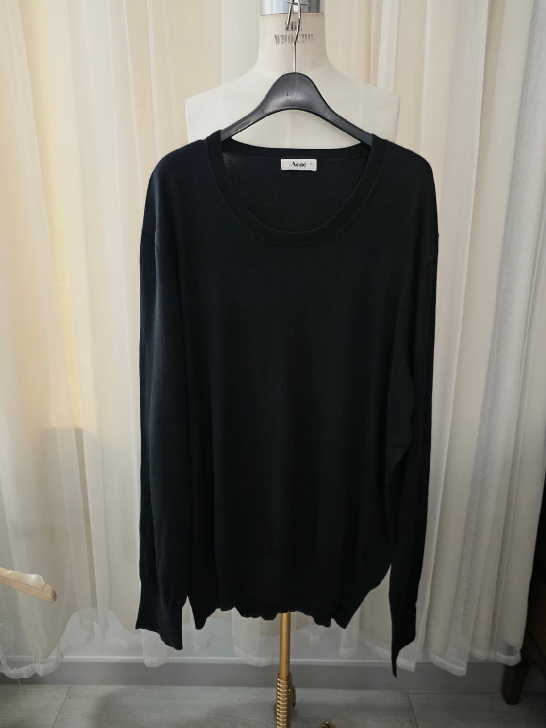 아크네 스튜디오 남성니트 블랙 긴팔 티셔츠 M 상품이미지1