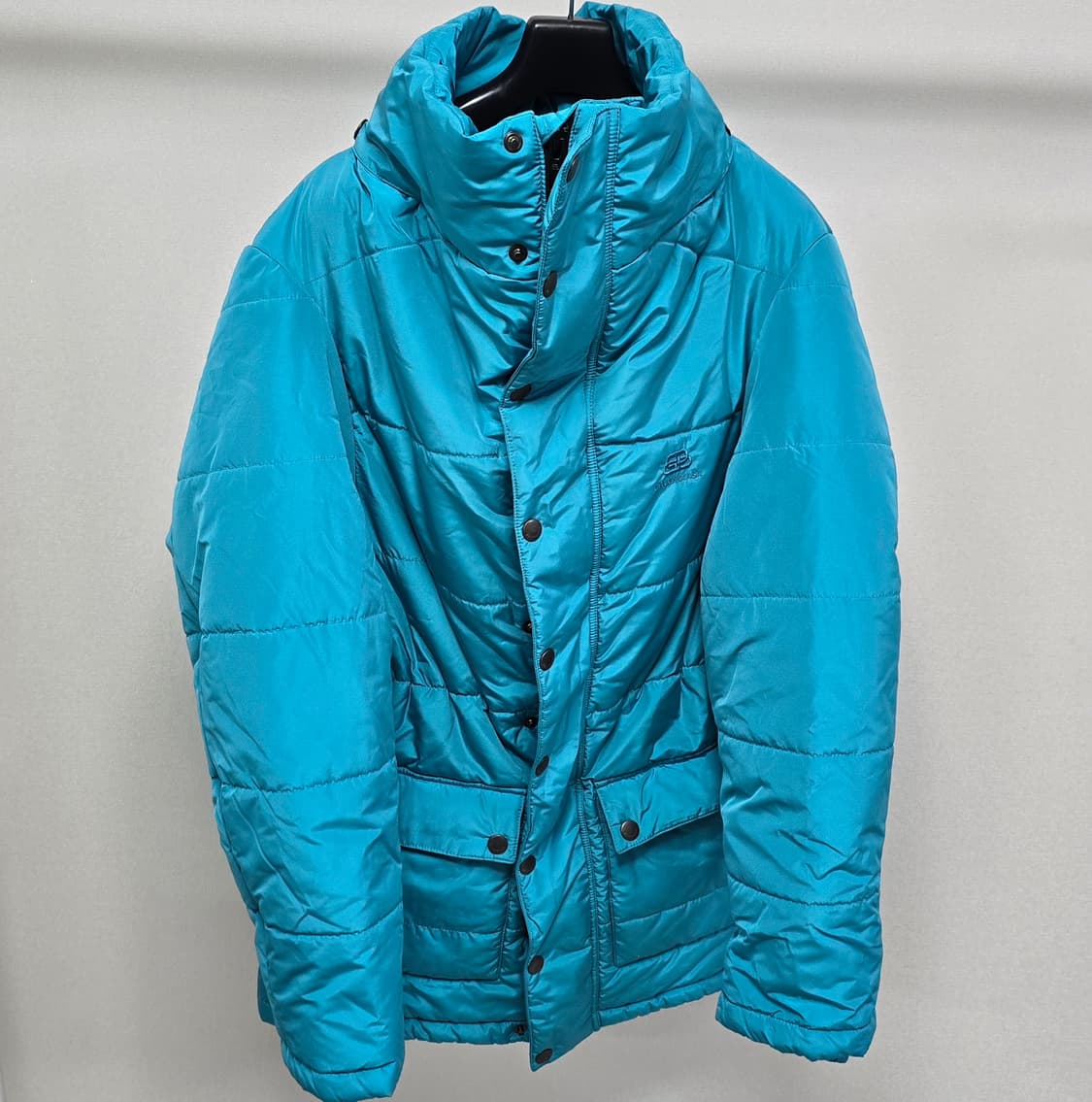 발렌시아가 로고 패딩 46사이즈 95 100 판매 상품이미지1