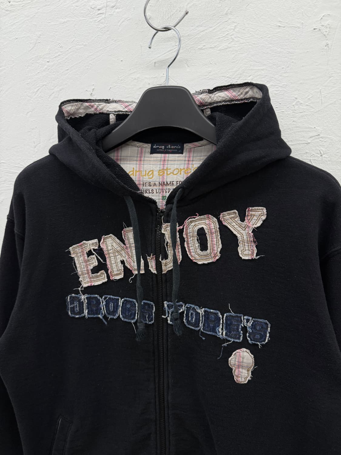 드럭스토어 아플리케 후드집업 상품이미지2