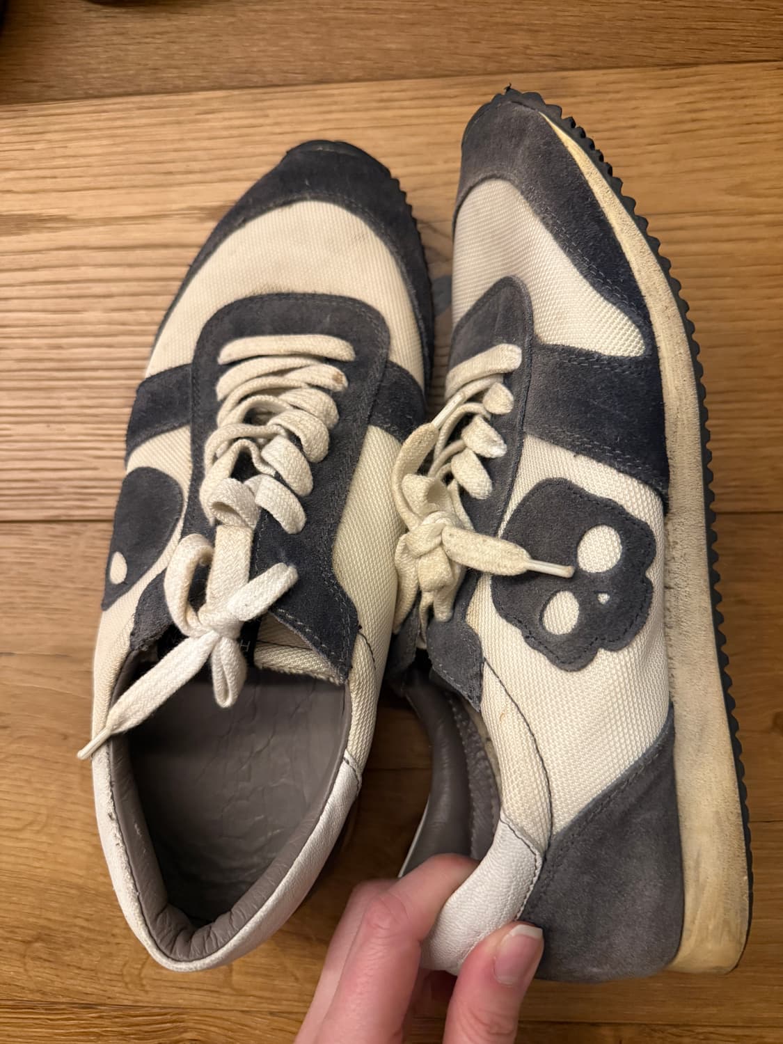 하이드로겐 41-42사이즈 상품이미지1