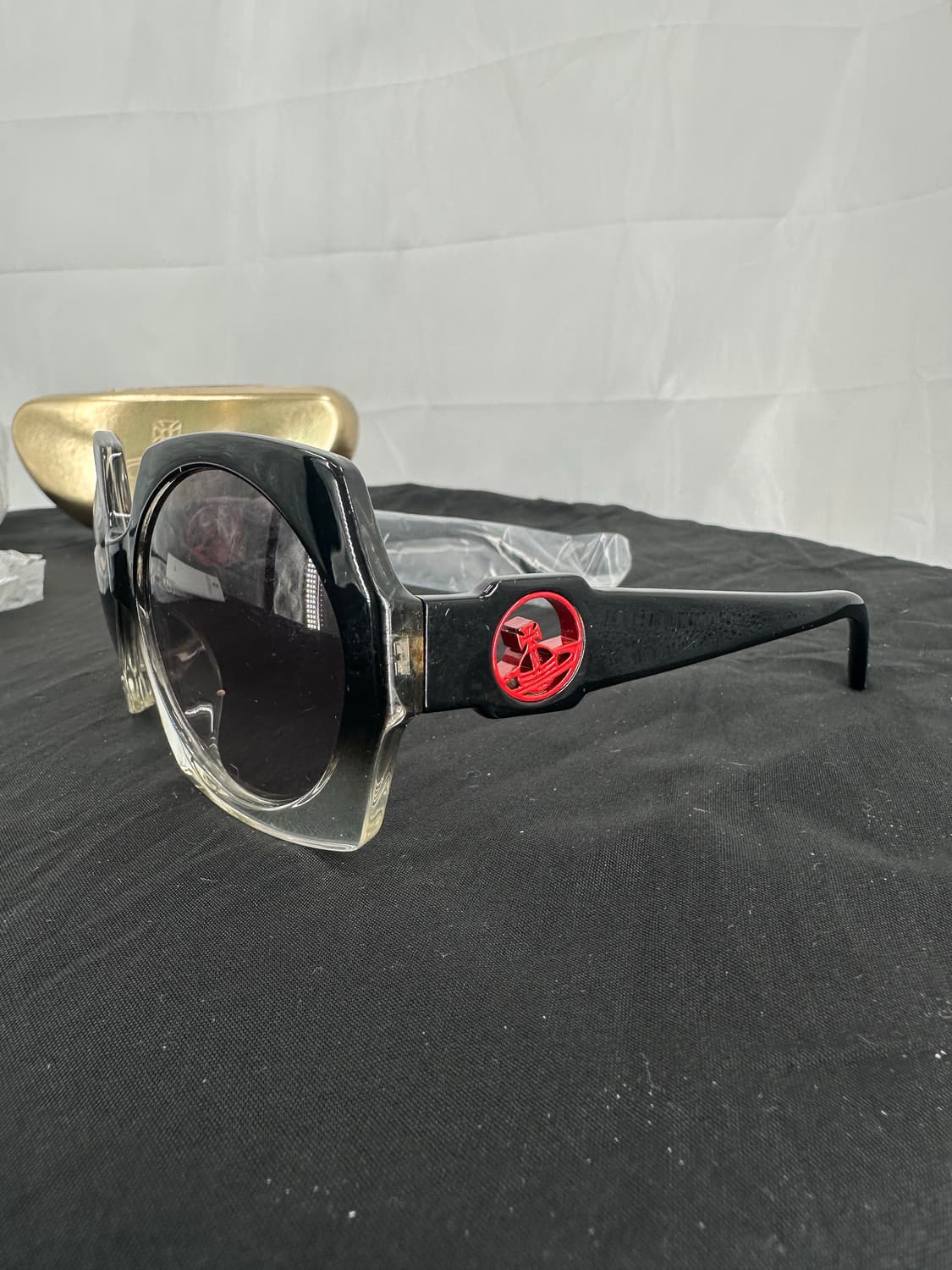 [새상품 무료배송] Made in Italy 비비안웨스트우드 선글라스 상품이미지3