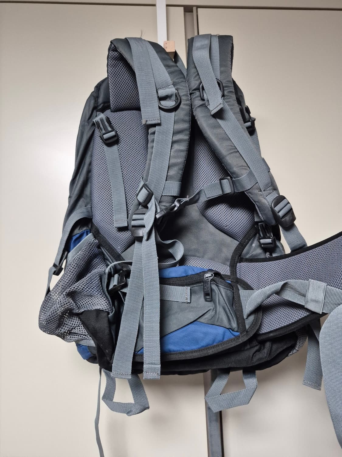 트레블메이트 정품 여행용 배낭 38리터 판매합니다 상품이미지2