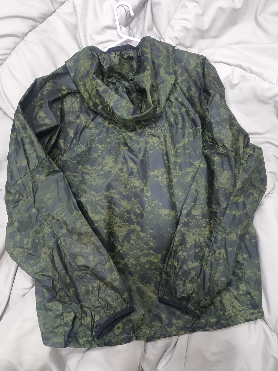 acg 시더콘 카모플라쥬 바람막이  상품이미지2