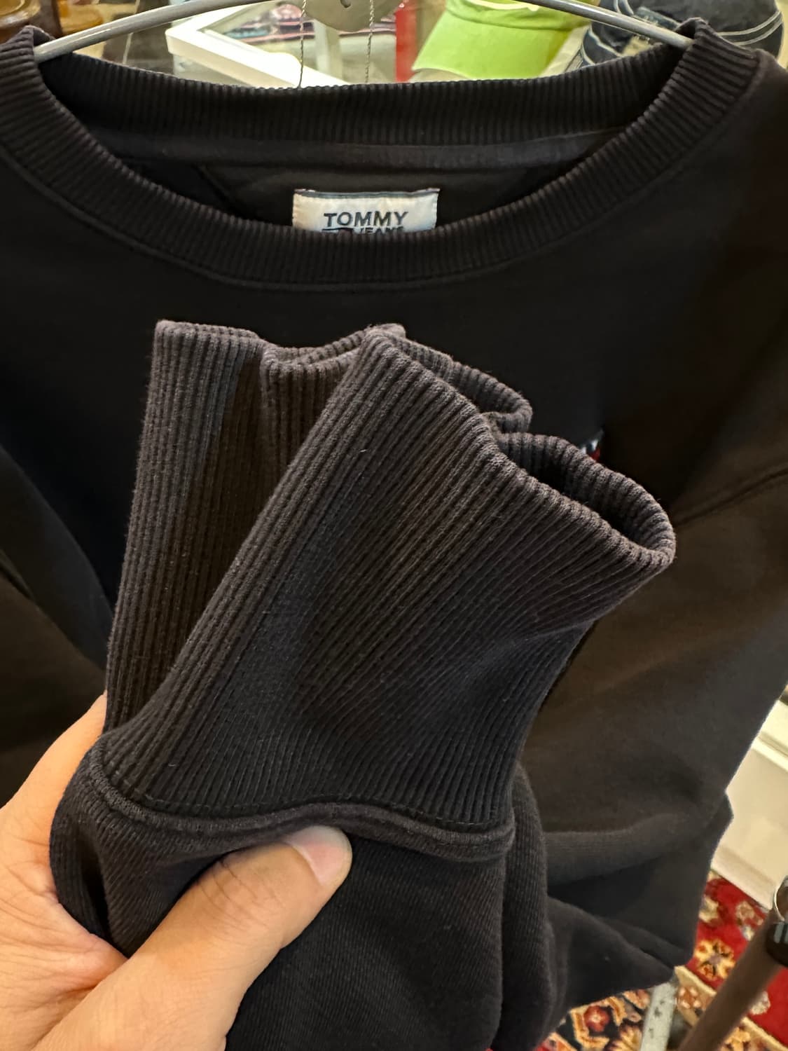 타미 진스 블랙 라운드넥 맨투맨 M 상품이미지5