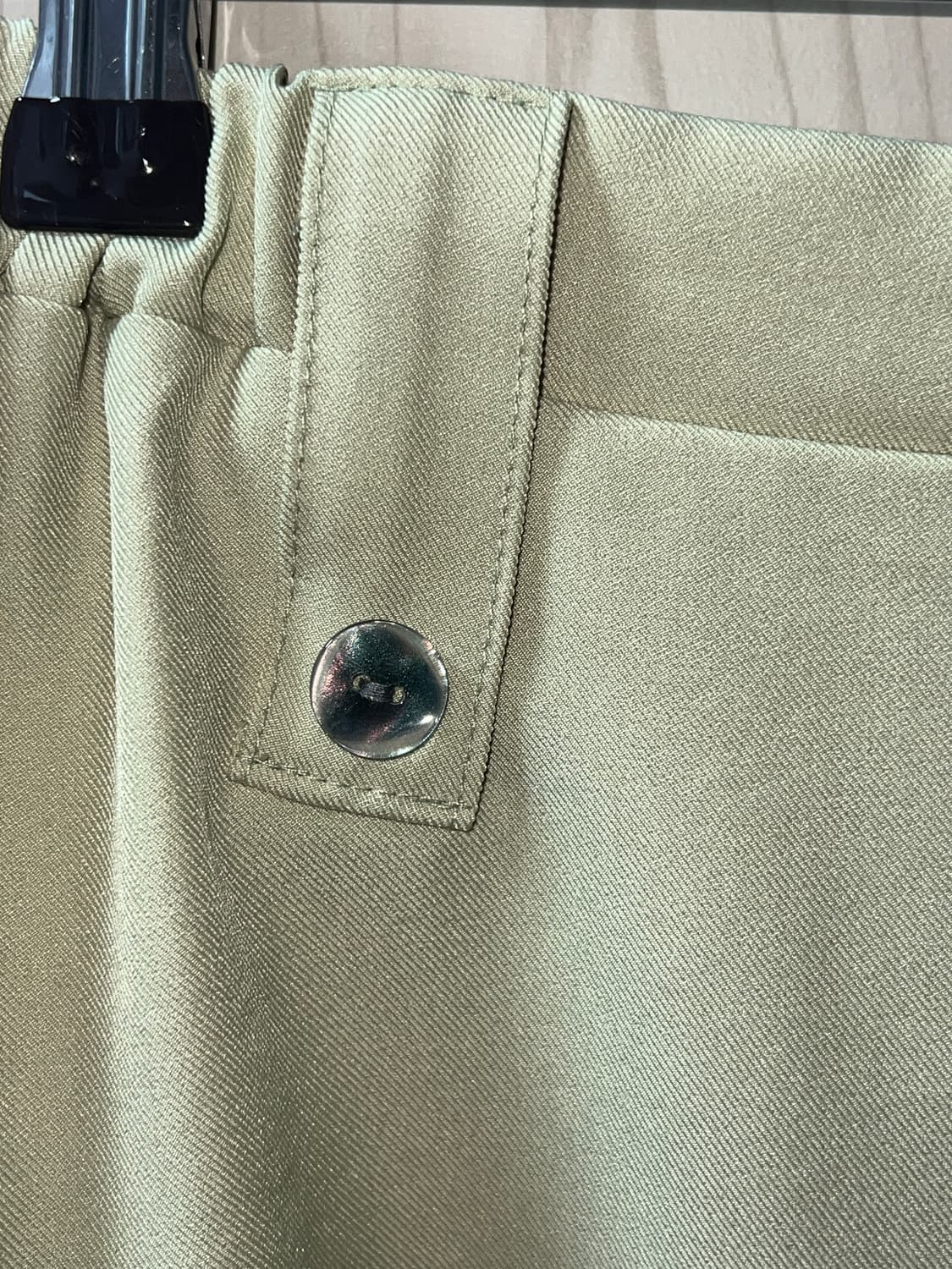 피스메이커 요크 프릴 미디 스커트 올리브 상품이미지4