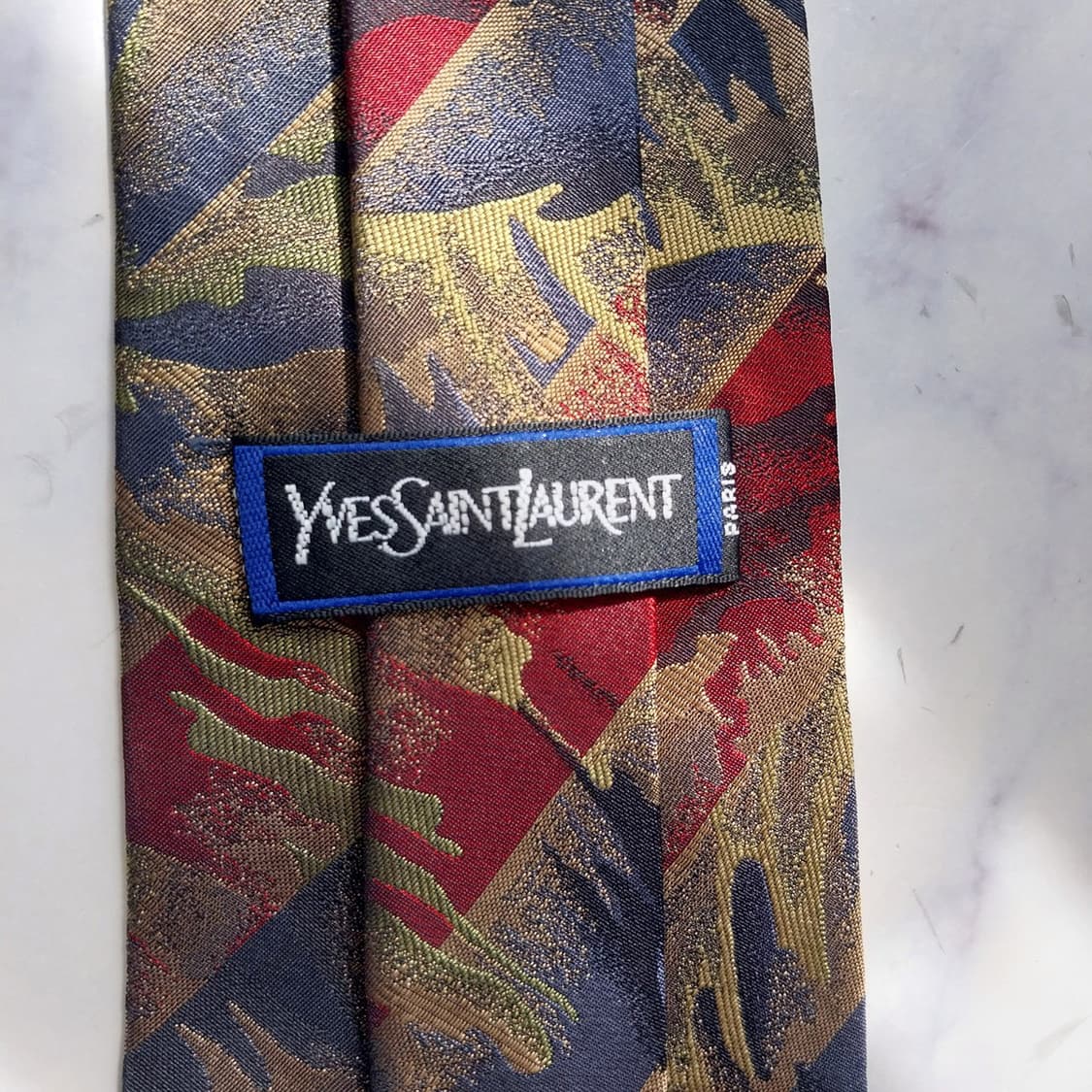 입생로랑 넥타이 골드 믹스 9.5cm A+등급 k2507
 상품이미지9