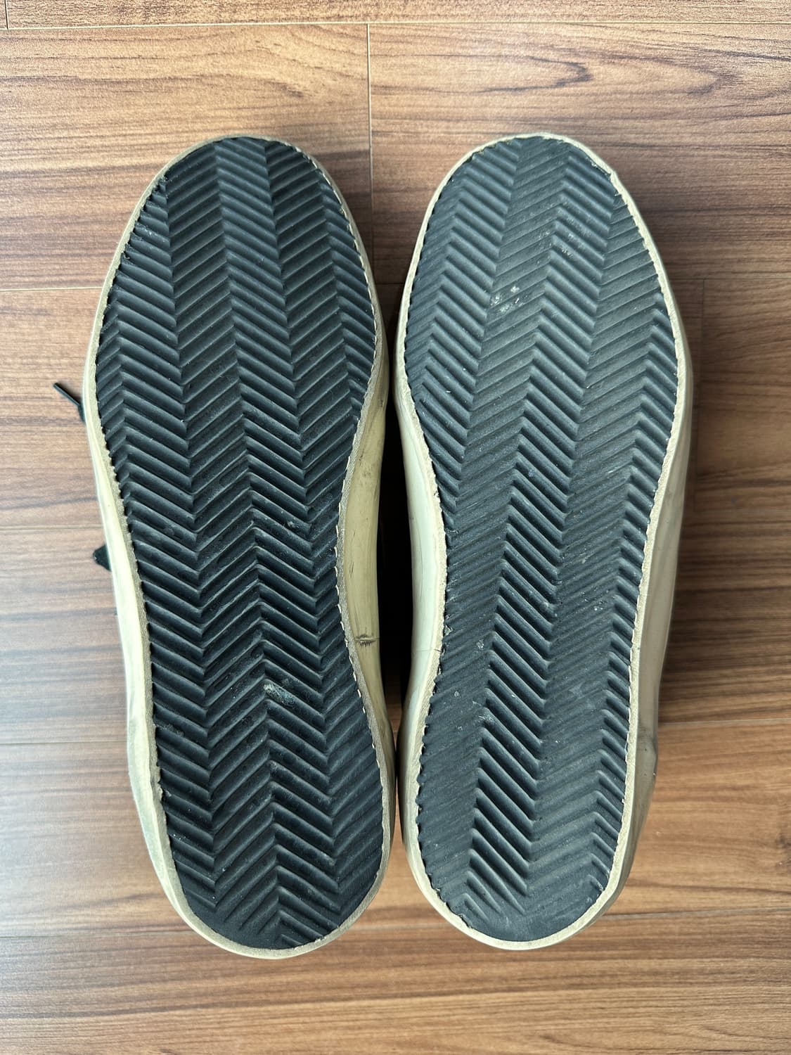 39 골든구스 미드스타 레코드 레미티드 상품이미지6