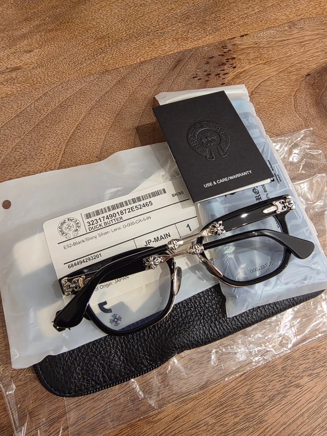 크롬하츠안경 덕버터 블실 판매합니다 상품이미지1