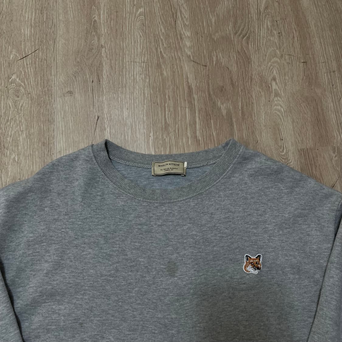 메종키츠네 폭스 헤드 자수로고 그레이 맨투맨 XL/105 상품이미지2