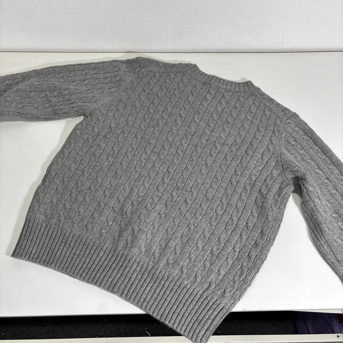 우먼S-M 제너럴아이디어 그레이 꽈배기니트 상품이미지3