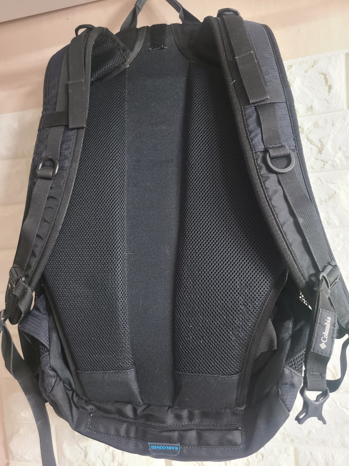 컬럼비아 Redwood 30 블랙 백팩 상품이미지6