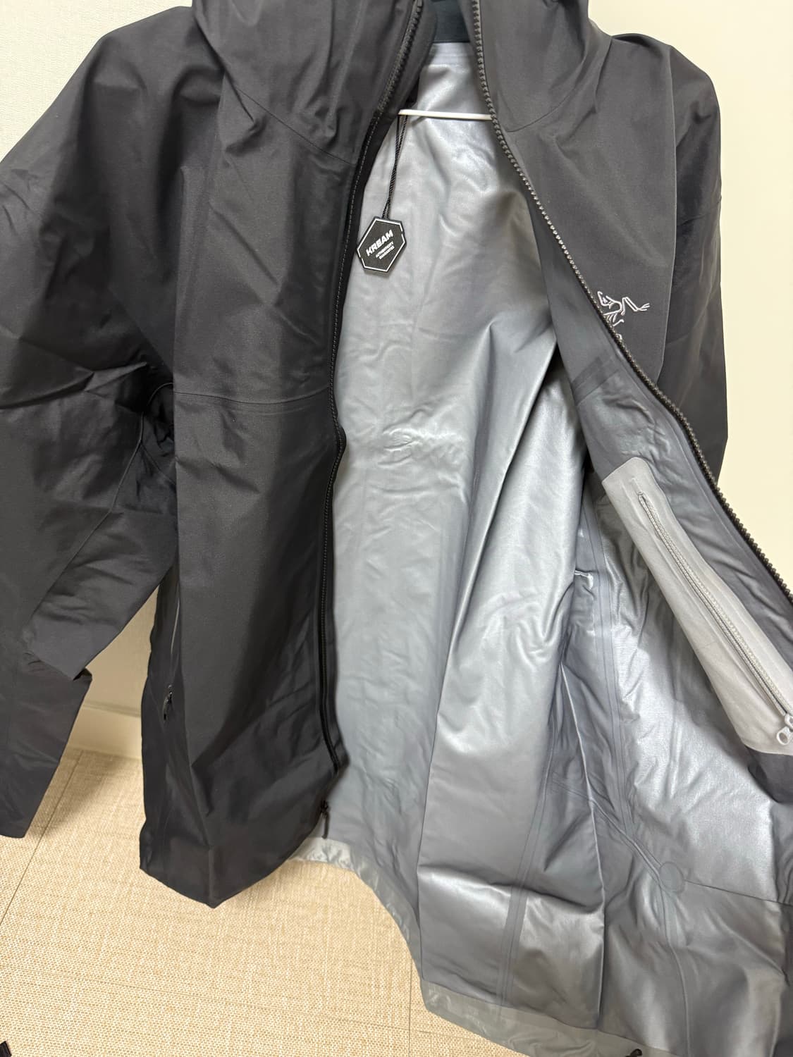 아크테릭스 베타 블랙 자켓 상품이미지3