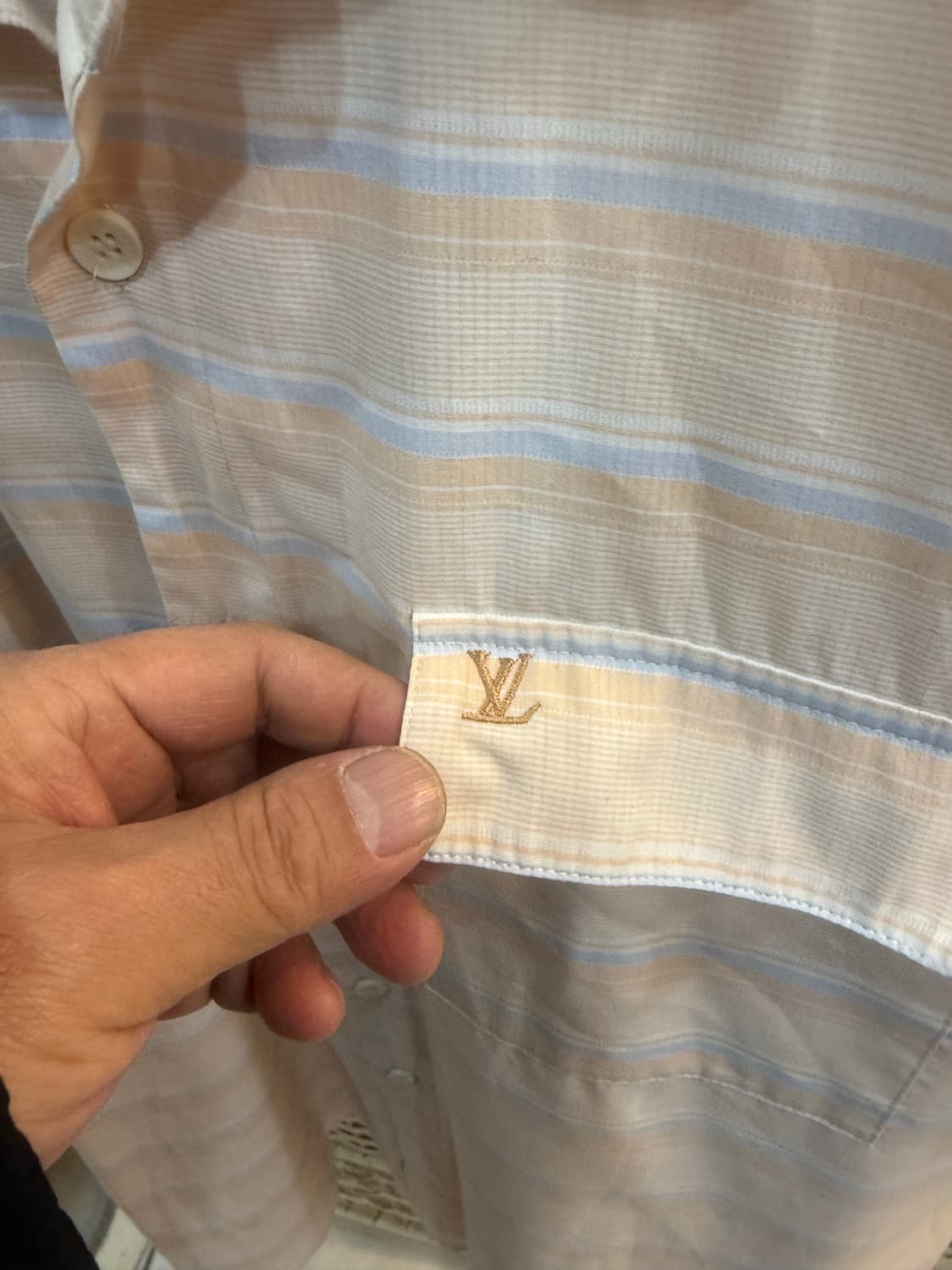 105 정품 루이비통 반팔 셔츠 팝니다 상품이미지4