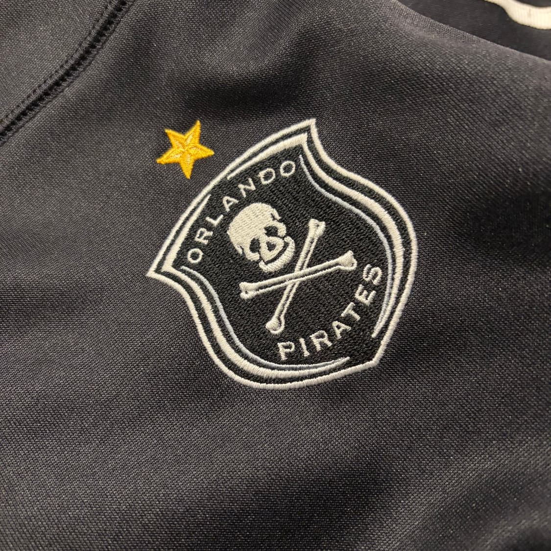 [100] 07s 아디다스 올랜도 파이러츠 트랙탑 져지 블랙 C779 상품이미지4