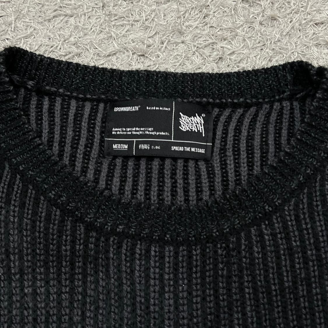 [105] 브라운브레스 니트 상품이미지3