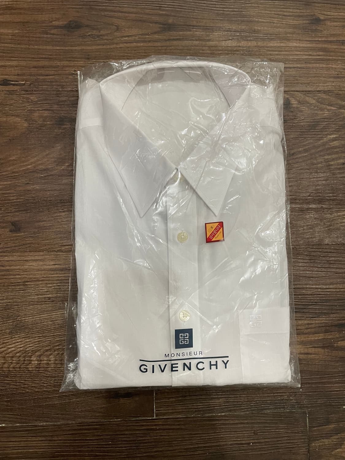 [새상품] 지방시 반팔 셔츠 화이트 상품이미지1