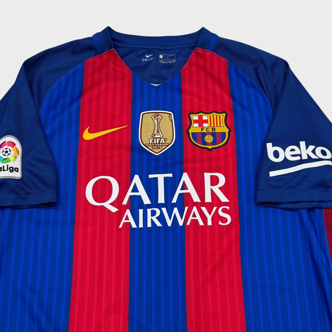 16-17 바르셀로나 홈 No.10 리오넬 메시 상품이미지3