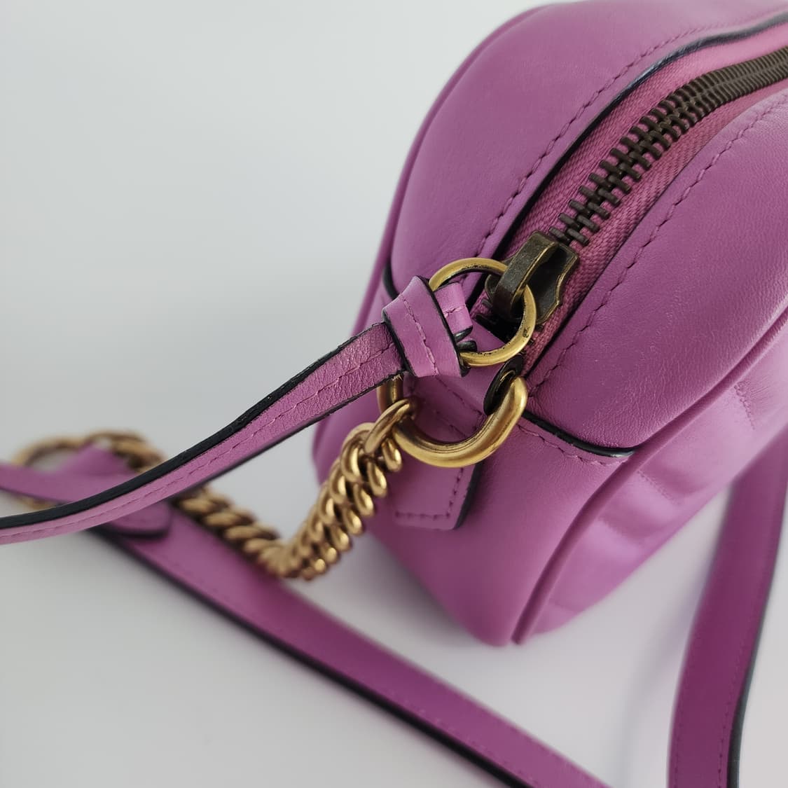 상태최상 구찌 GG 마몽 레더 미니 숄더 크로스백 핑크 상품이미지3