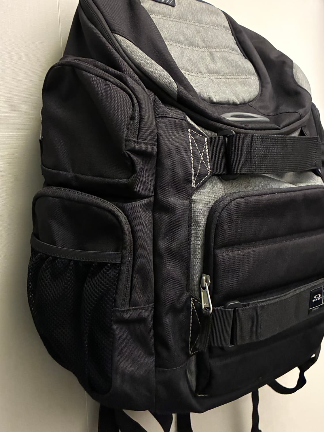 Oakley 오클리 엔듀로2.0 30L 백팩 가방 블랙 상품이미지3