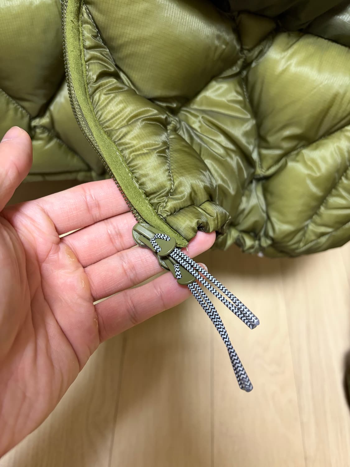 [M]로아하이킹 패딩 라이트다운 올리브 상품이미지6