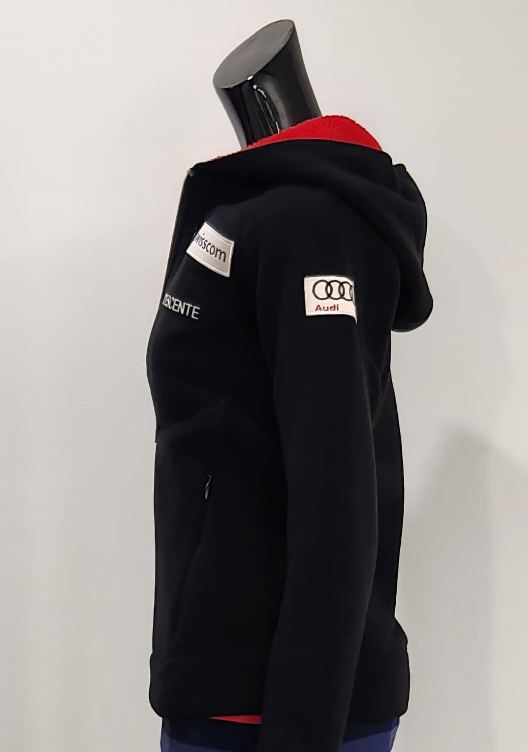 데상트 아우디 후리스  상품이미지3