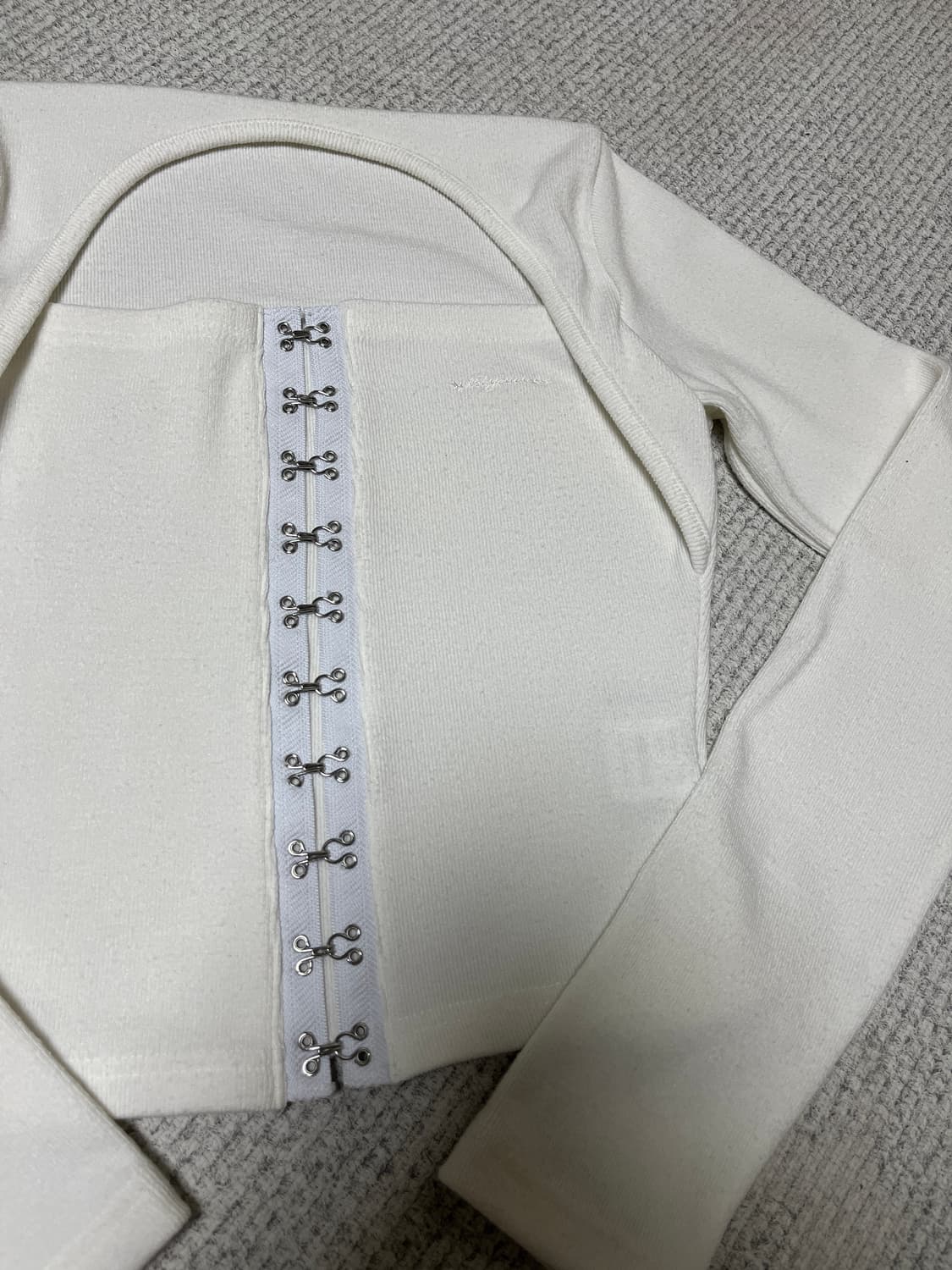 (택포) 낫유어로즈 후크 스퀘어 탑  상품이미지3