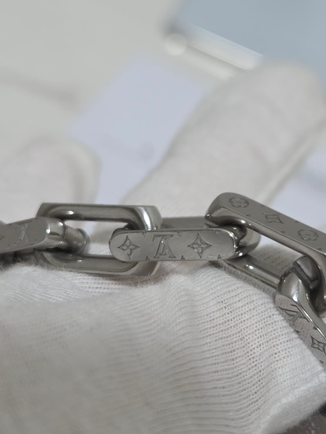 루이비통 버질아블로 모노그램 팔찌  상품이미지5