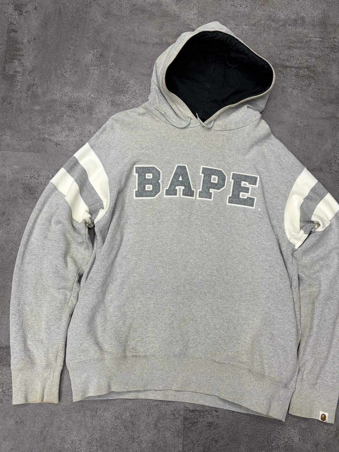 베이프 스펠아웃 BAPE 그레이 후드티 상품이미지2