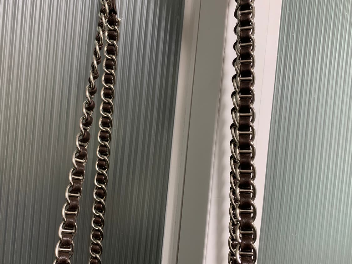 프라다 삼각로고 다크브라운 나일론 체인 숄더백 상품이미지5