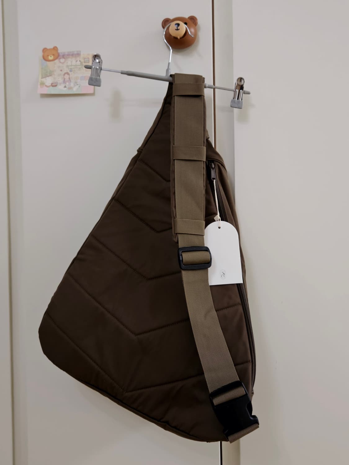 [새상품] 스무드무드 슬링 백팩 카키브라운 상품이미지6