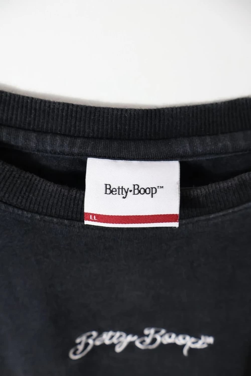 Betty Boop Back Graphic Tee 상품이미지5