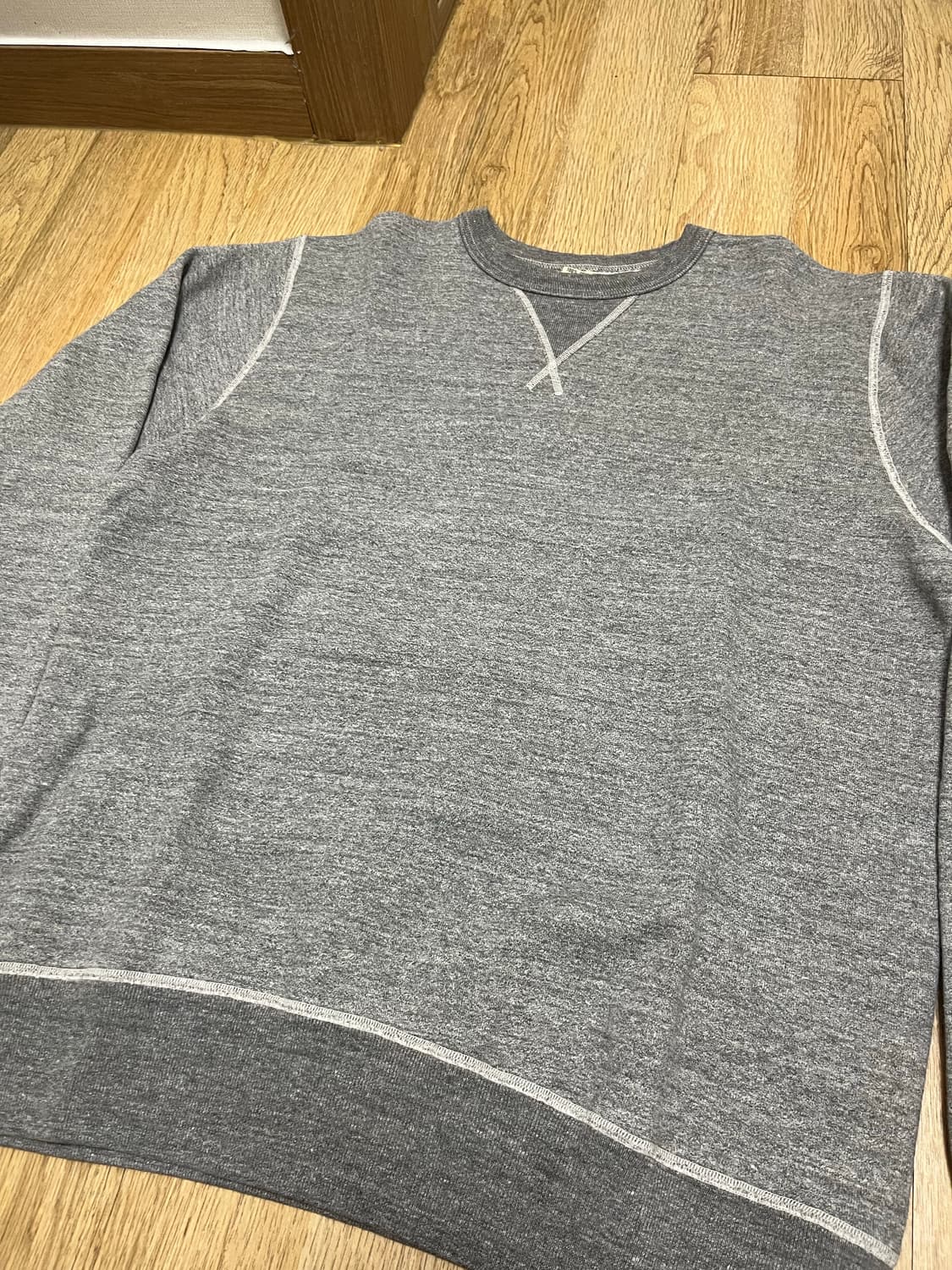 버즈릭슨 스웻셔츠 그레이 상품이미지3