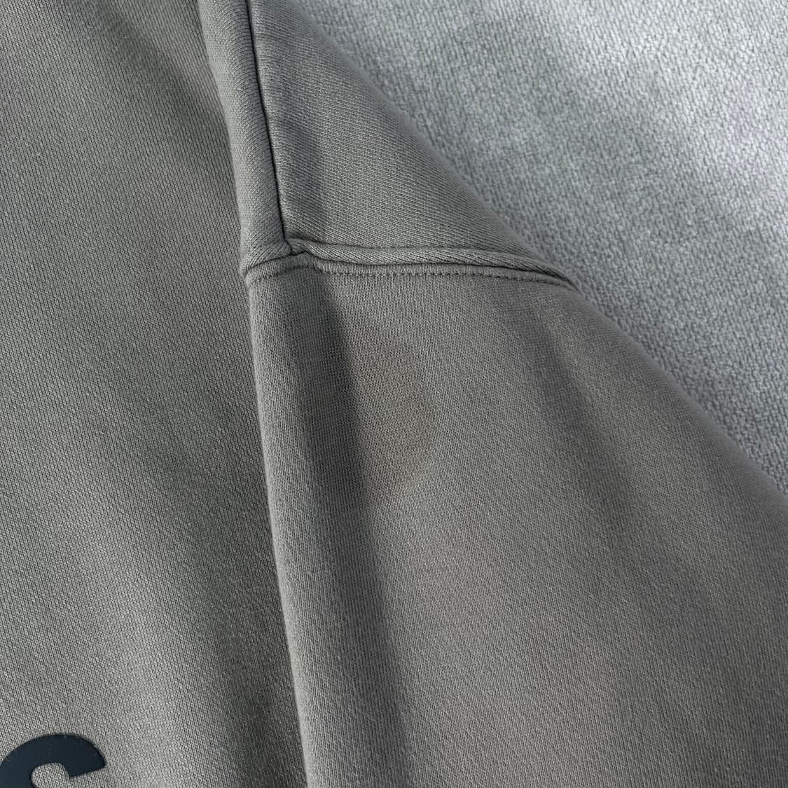 100 피오갓 에센셜 반집업 맨투맨  상품이미지4