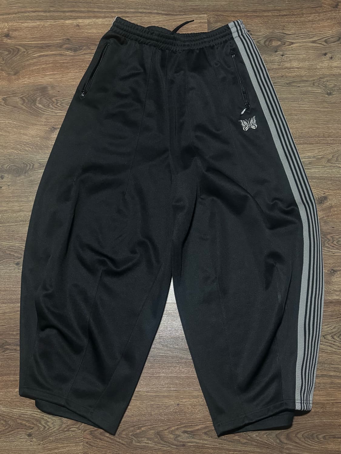 니들스 hd 트랙팬츠 (xs)  블랙 별주  상품이미지2