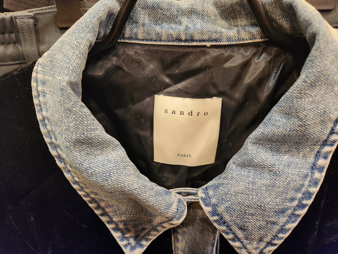 산드로 블랙 벨벳 데님배색 퀼팅자켓 상품이미지2