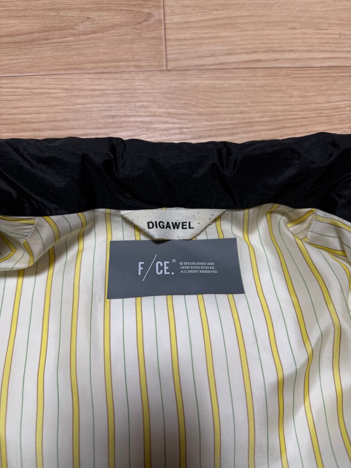 F/CE x DIGAWEL 패딩 팝니다 상품이미지3