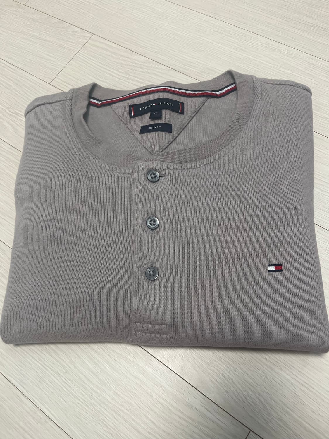 타미힐피거 헨리넥 니트 그레이베이지 XL 상품이미지1