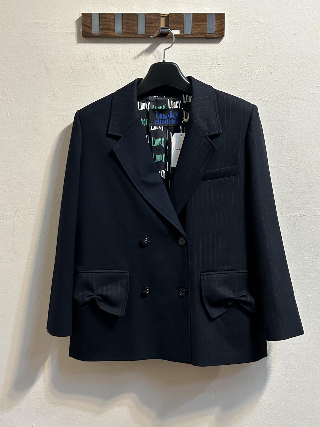 럭키슈에뜨 배색 리본포켓 블레이저 자켓 상품이미지1