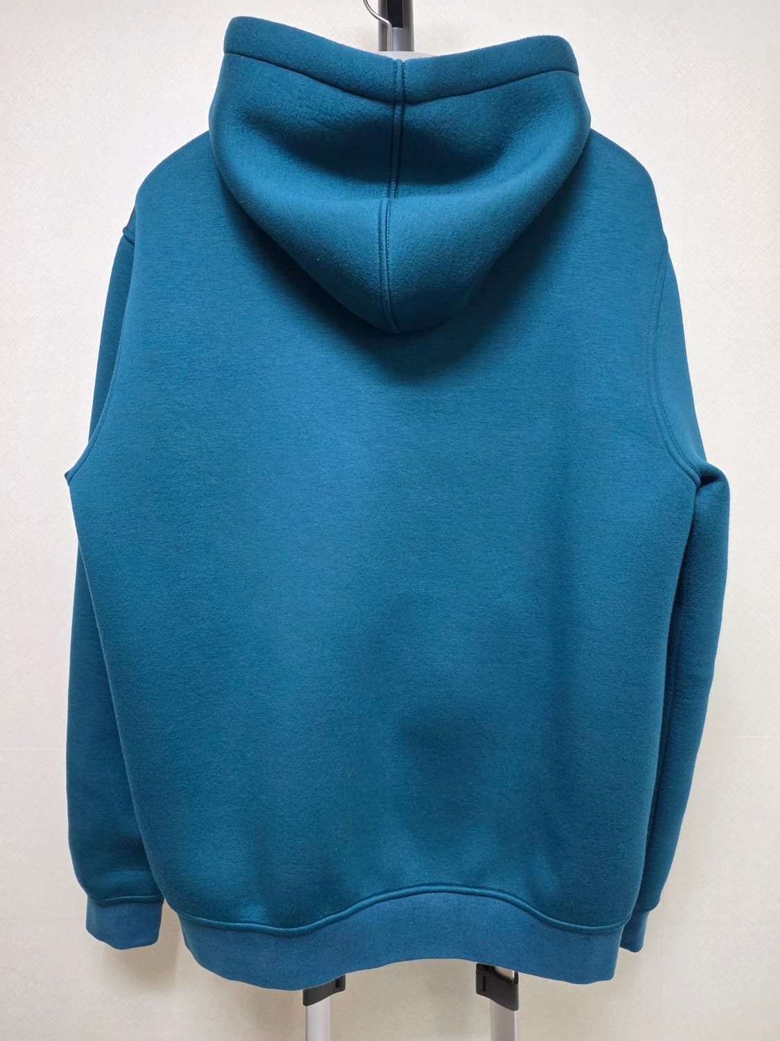 벨루티 레더 스트립 후드 티셔츠 국내매장판 상품이미지2