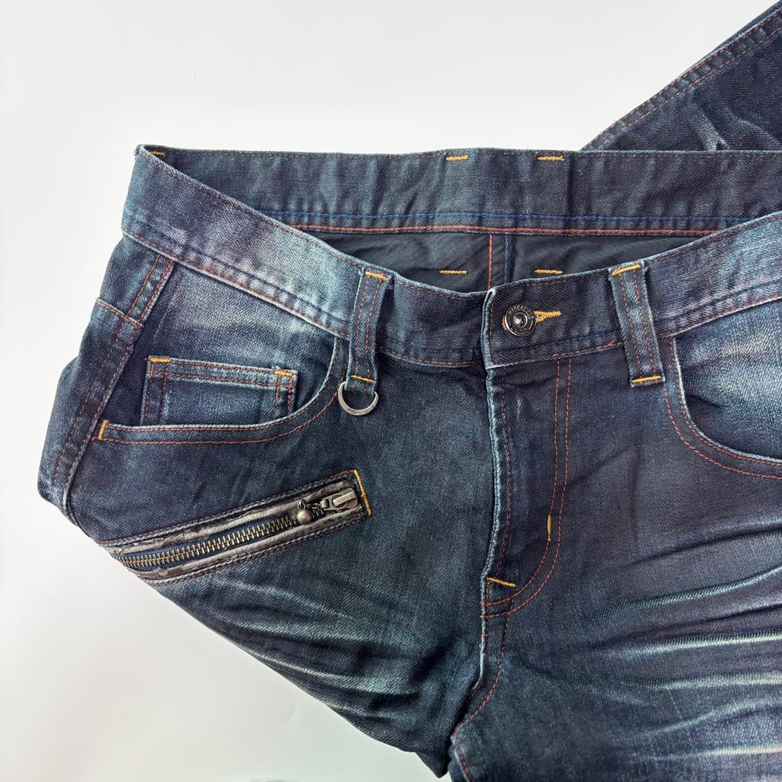 사이퍼 테크니컬 지퍼 & 체인 샌드 워싱 다크 블루 데님 상품이미지7