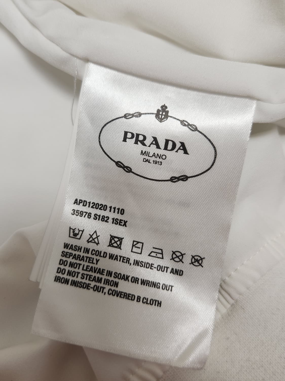 ​[국내정품/XXL] 프라다 20FW 리나일론 테크니컬 버클 자켓 상품이미지6