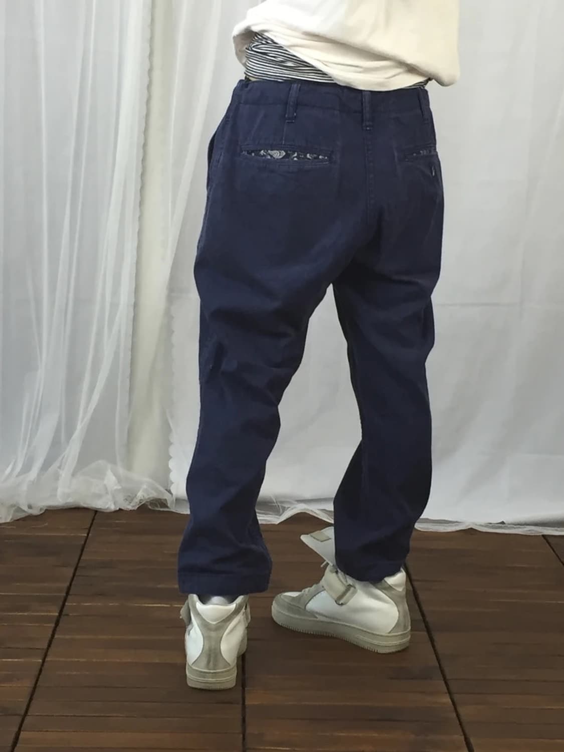BEAMS Navy Cropped Chino Pants 상품이미지3