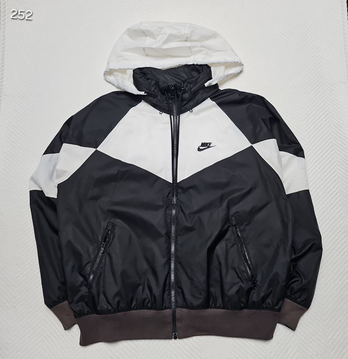 [나이키] 빅스우시 윈드러너 바람막이 (95) 상품이미지1