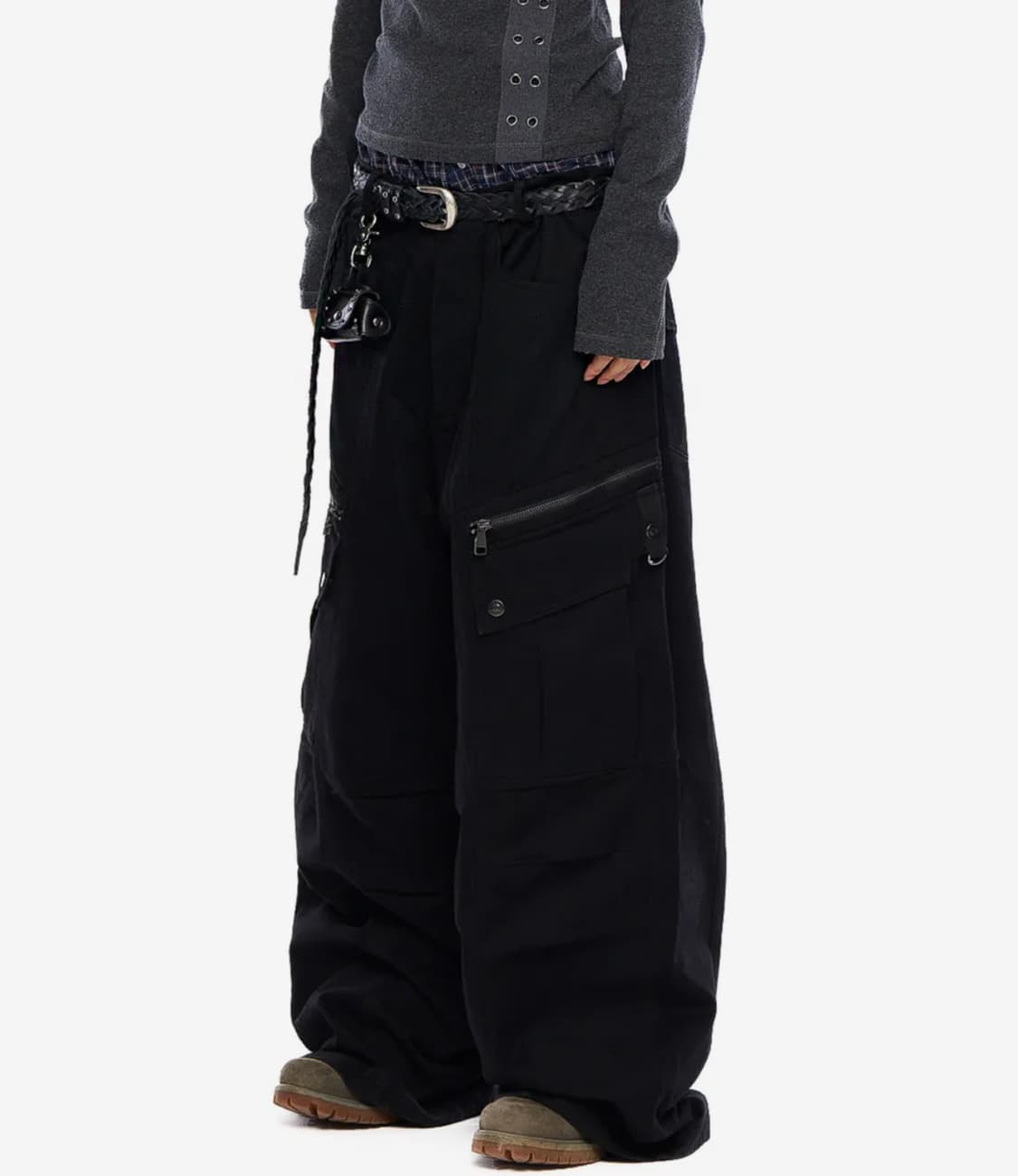 아캄 Knee Pin-Tuck Zippered Cargo Pants 카고 상품이미지1