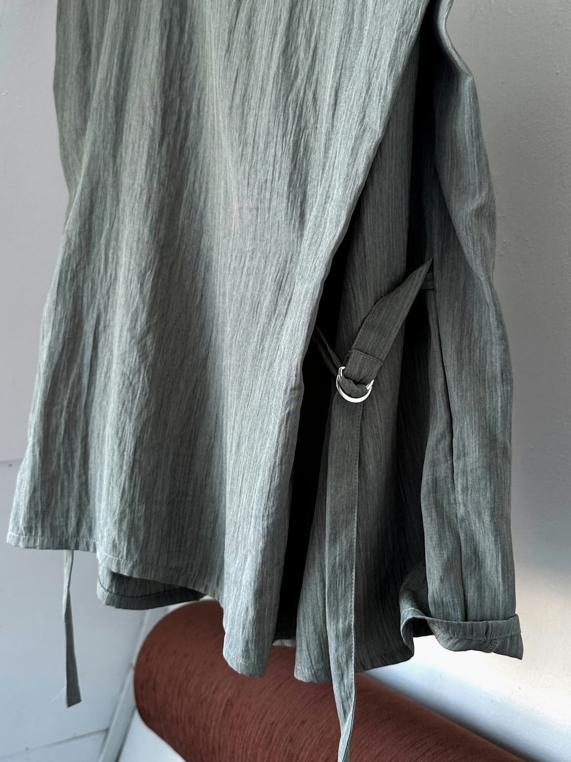 Washed poly nylon sleeveless belted P/O 상품이미지7