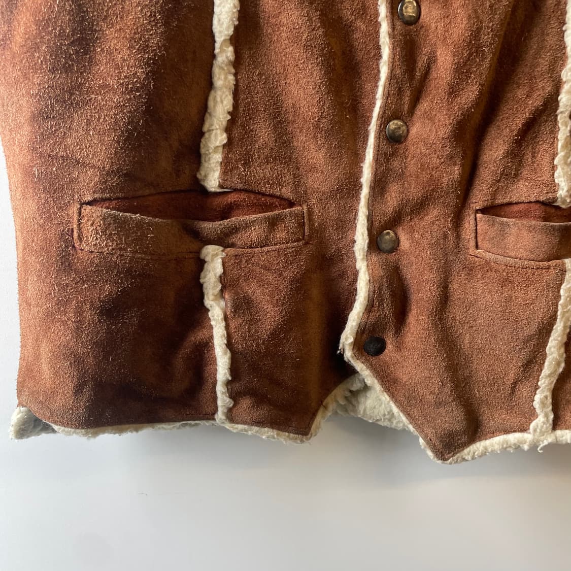 스튜디오33 스웨이드 베스트 상품이미지6