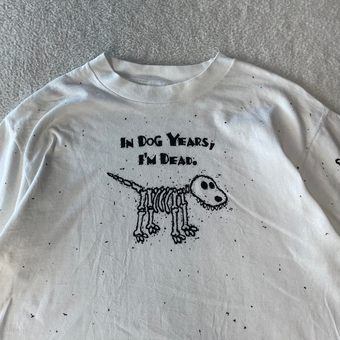 90s In Dog Years, I’m Dead 싱글스티치 반팔 티셔츠  상품이미지3